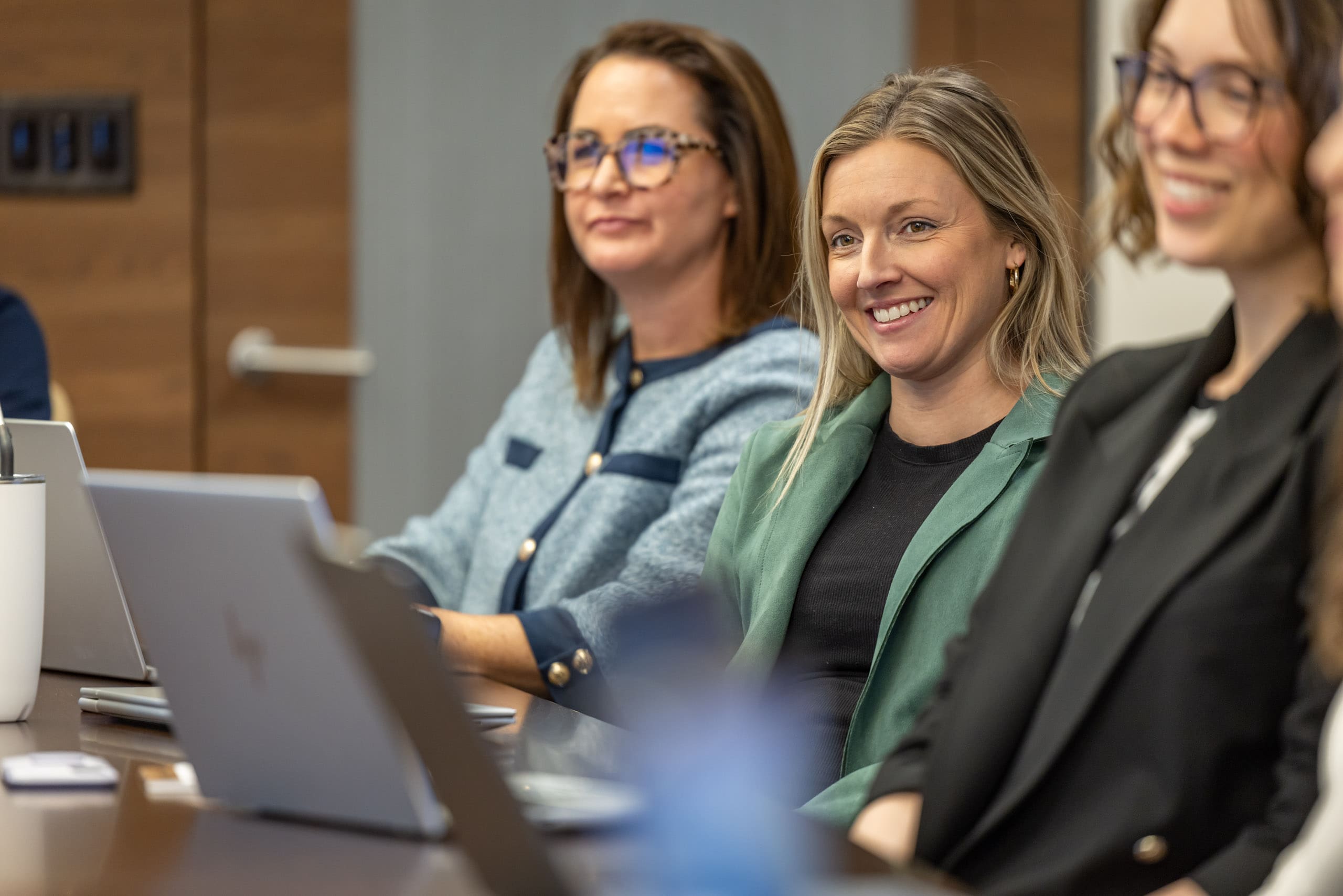 20250205 S6A1249 Juris,group